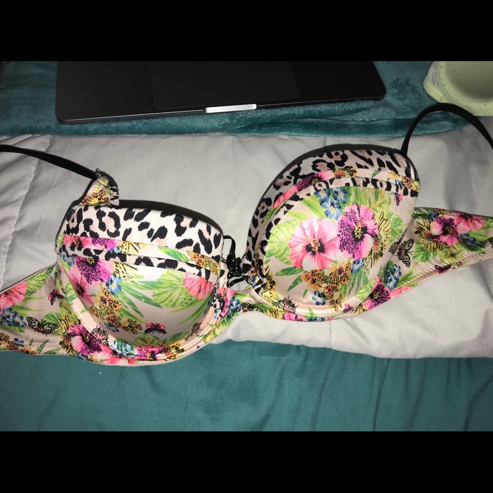 Victoria Secret Bra